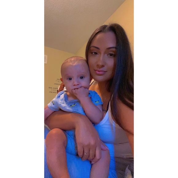 Meet your Posher, Tahmina - Picture 1 of 1